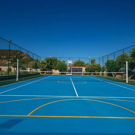 ヴィラ Neveda Mit Tennis Und Basketballplatz *