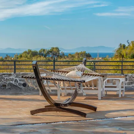 Villa Neveda Mit Tennis Und Basketballplatz
